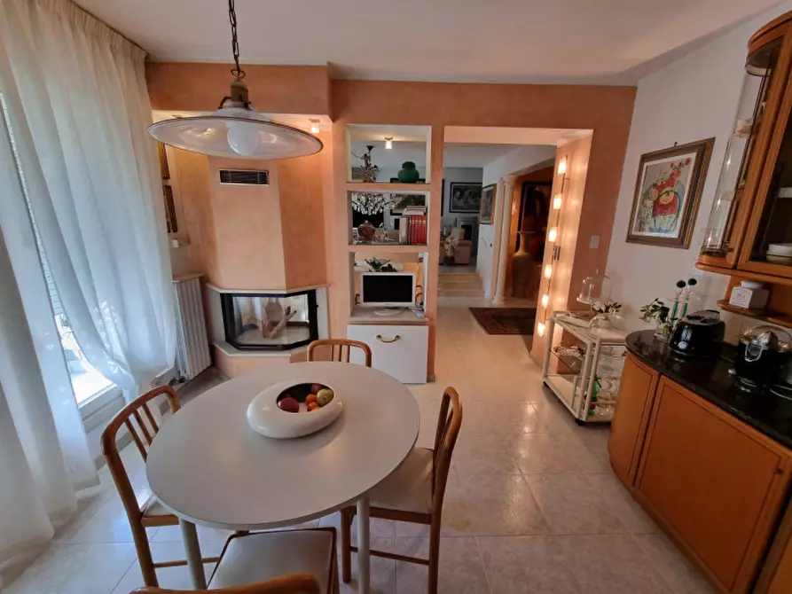 Immagine 15 di Casa indipendente in vendita  in via deserto a Este