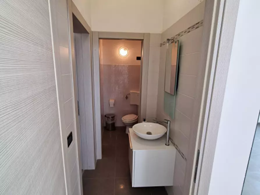 Immagine 32 di Casa indipendente in vendita  in via deserto a Este