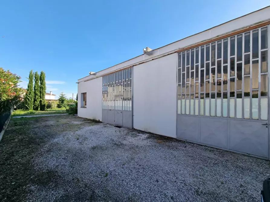 Immagine 41 di Casa indipendente in vendita  in via deserto a Este