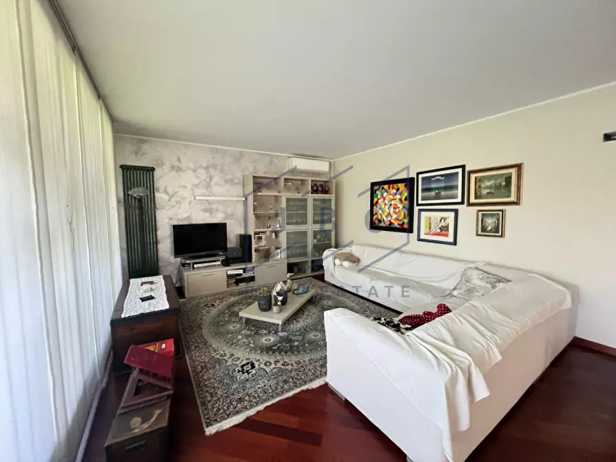 Immagine 11 di Villa in vendita  a Pramaggiore