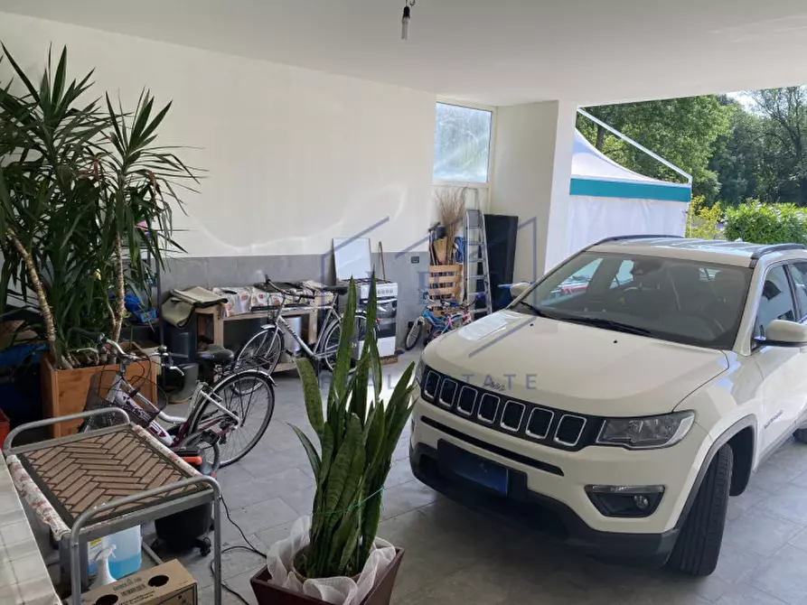 Immagine 33 di Villa in vendita  a Pramaggiore