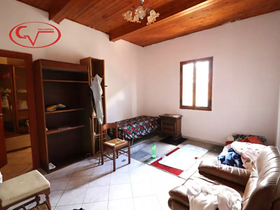 Immagine 2 di Appartamento in vendita  in Via Isidoro del Lungo a Montevarchi