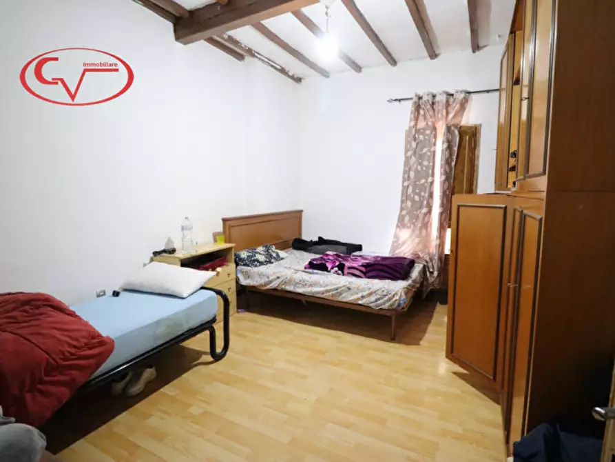 Immagine 9 di Appartamento in vendita  in Via Isidoro del Lungo a Montevarchi