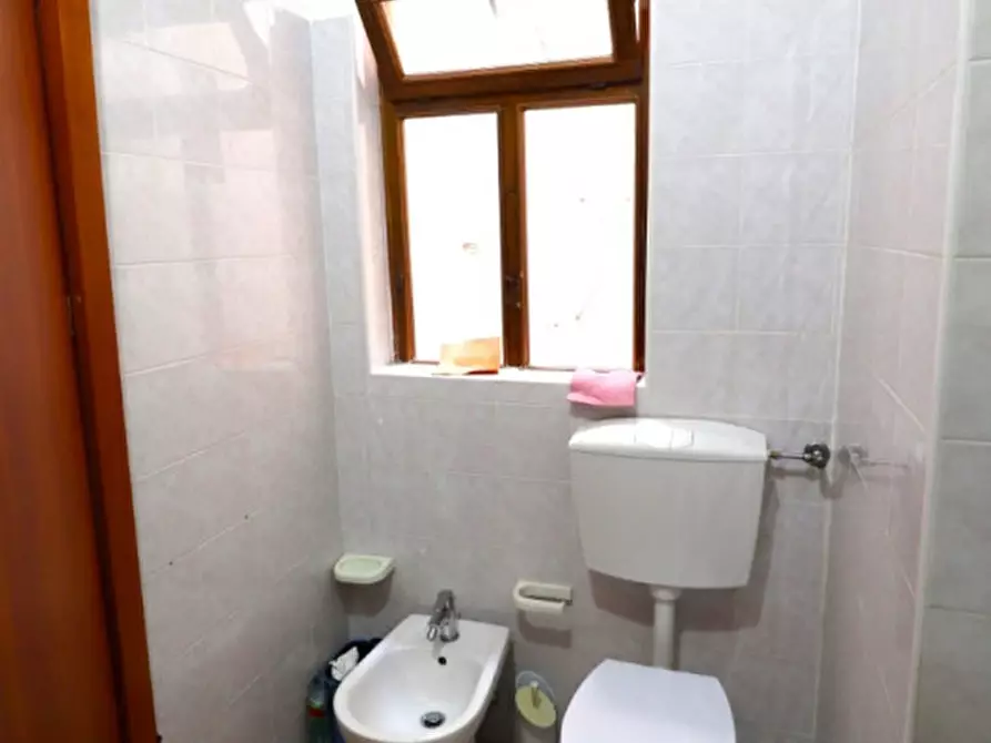 Immagine 11 di Appartamento in vendita  in Via Isidoro del Lungo a Montevarchi