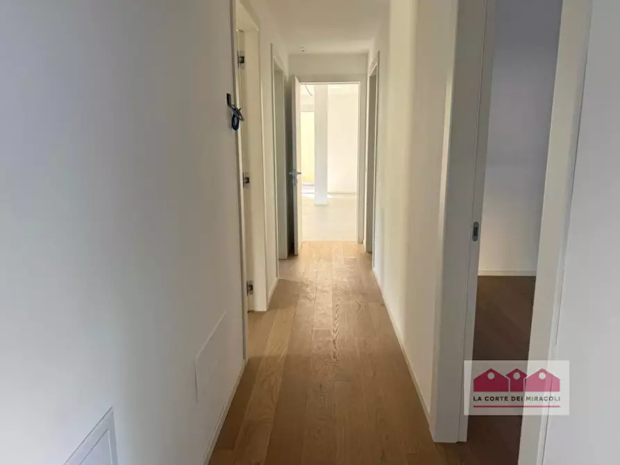 Immagine 5 di Casa bifamiliare in vendita  in Viale Trieste a Vicenza