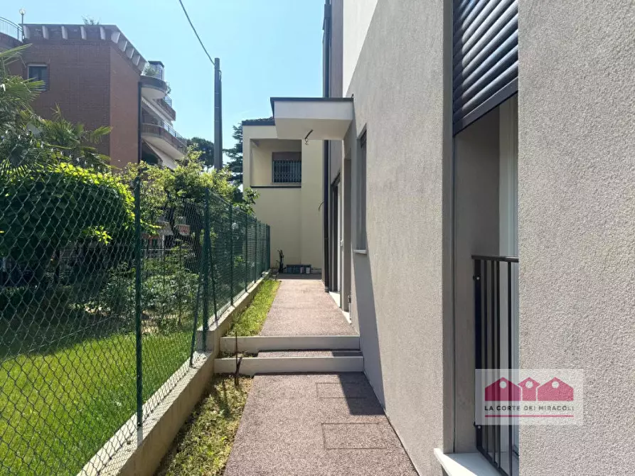 Immagine 10 di Casa bifamiliare in vendita  in Viale Trieste a Vicenza