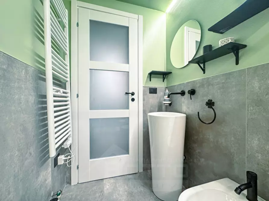 Immagine 15 di Appartamento in vendita  in Via XXV aprile, 25 a Baveno