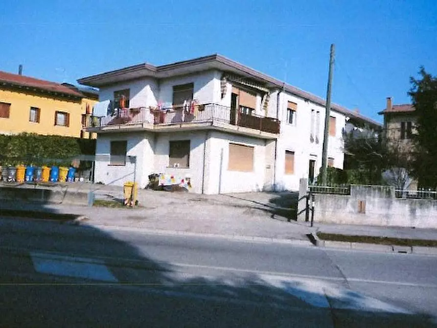 Immagine 1 di Appartamento in vendita  in Via Postumia, 107 a Paese