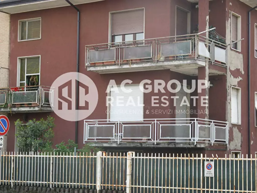 Immagine 5 di Appartamento in vendita  in C.SO EUROPA a Solaro