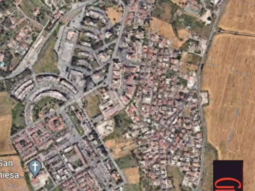 Immagine 5 di Negozio in vendita  in Via dei Girasoli a Guidonia Montecelio