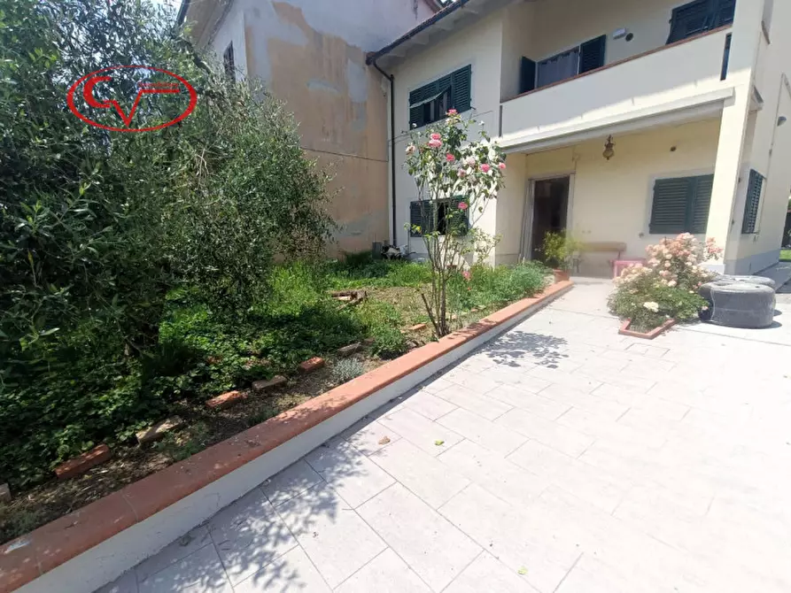 Immagine 3 di Villetta a schiera in vendita  in via pestello a Montevarchi