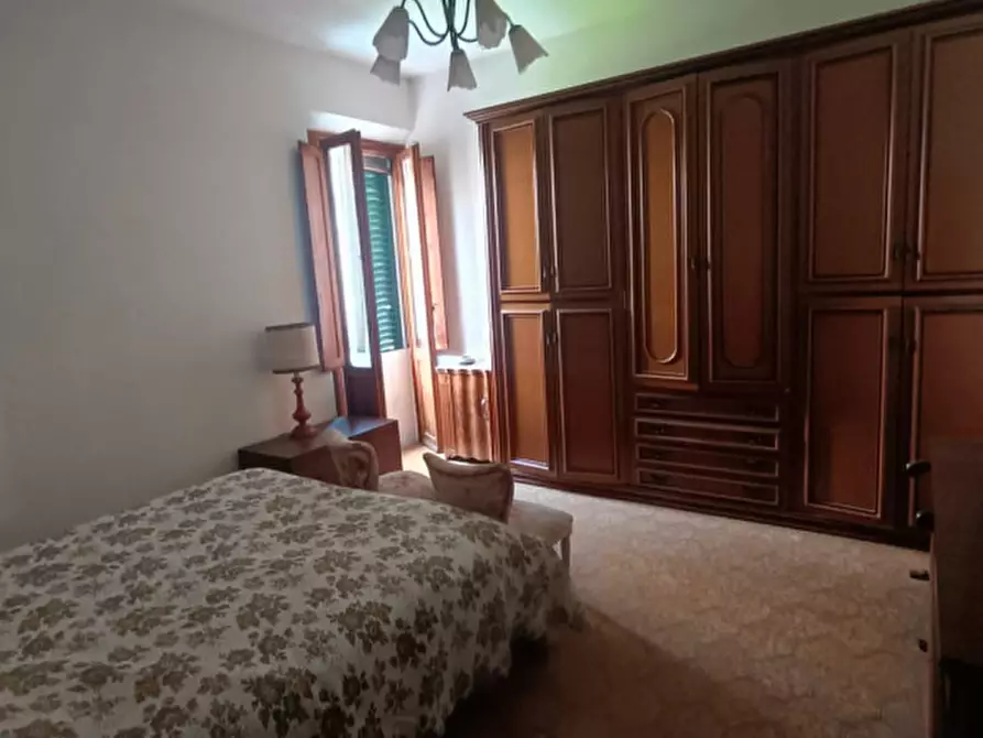 Immagine 24 di Villetta a schiera in vendita  in via pestello a Montevarchi