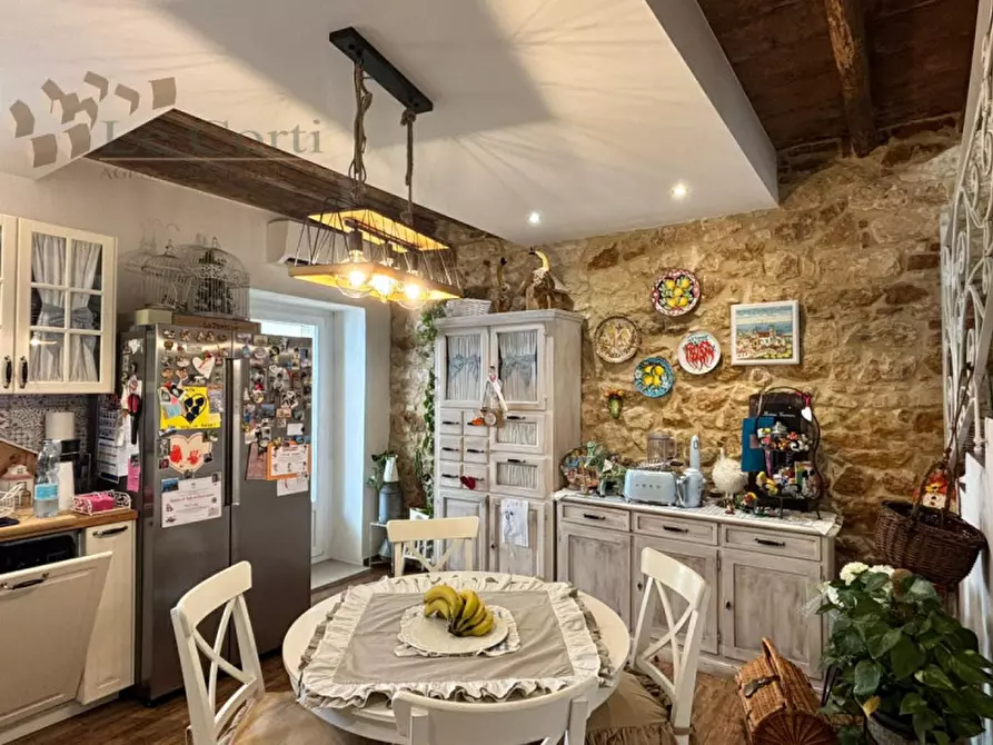 Immagine 5 di Appartamento in vendita  in via pontedera 1 a Lonigo