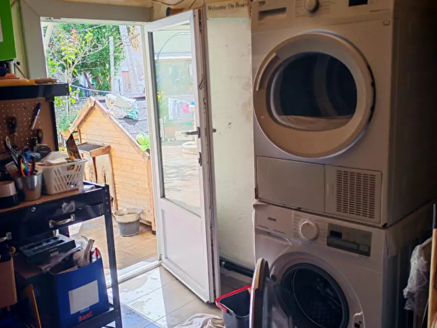 Immagine 18 di Appartamento in vendita  in via pontedera 1 a Lonigo