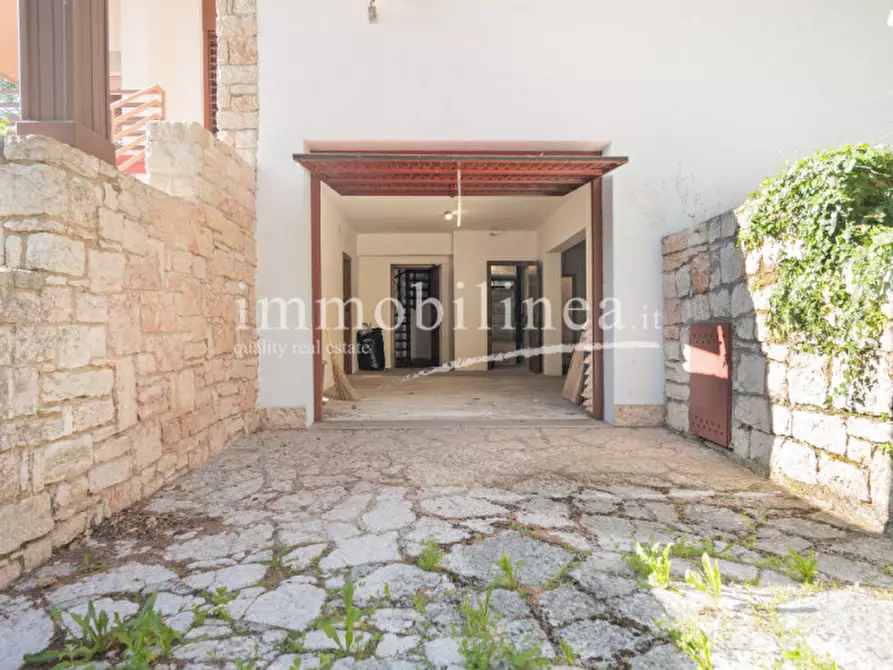 Immagine 3 di Villa in vendita  in LOCALITA' SPIAZZI PIANI n. SNC Piano T-1 a Caprino Veronese
