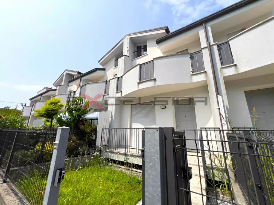 Immagine 1 di Villetta a schiera in vendita  in Via G. Matteotti n.20 - bis Cavarzere (VE) a Chioggia