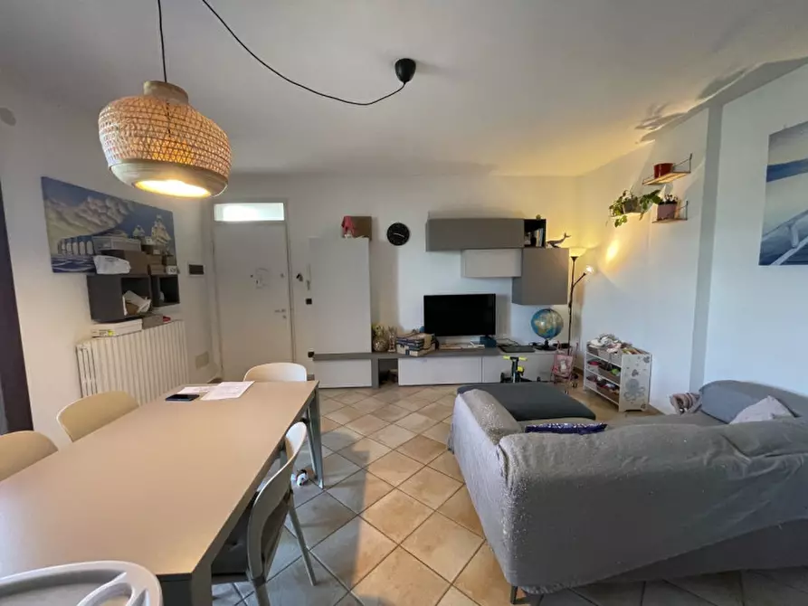 Immagine 3 di Appartamento in vendita  a Suzzara