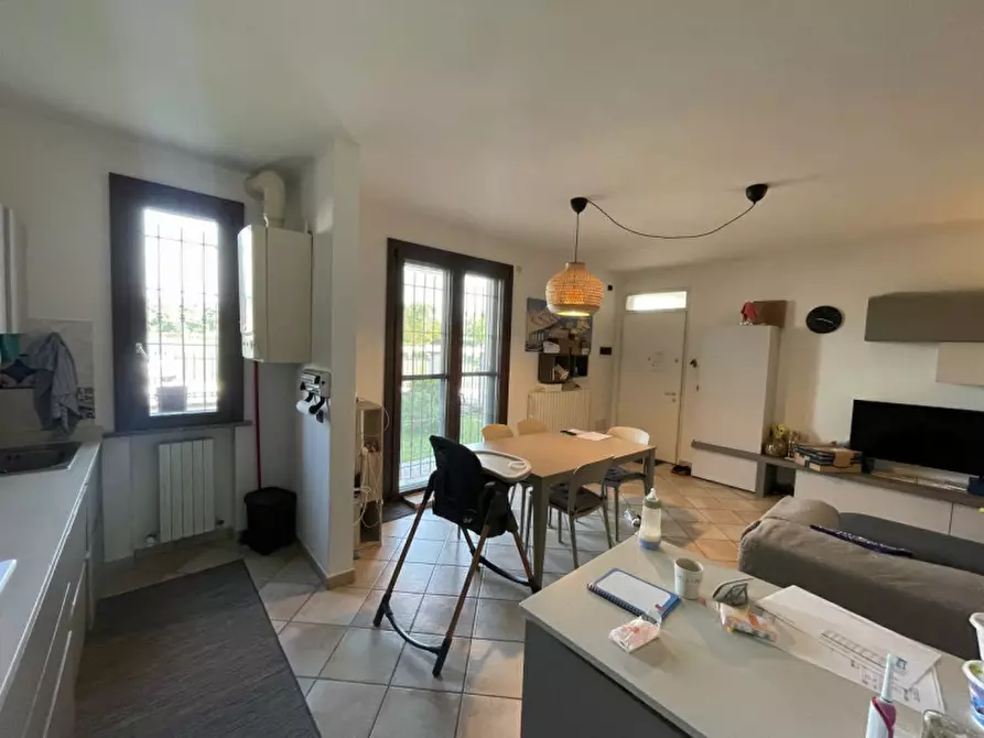 Immagine 4 di Appartamento in vendita  a Suzzara