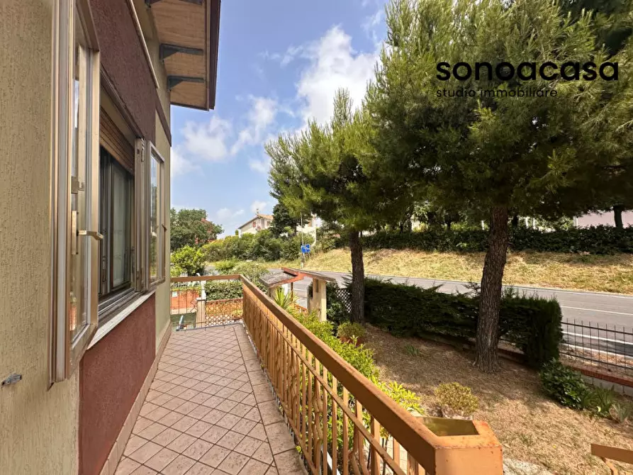 Immagine 12 di Casa indipendente in vendita  in Strada Mondolfo, 18 a San Costanzo