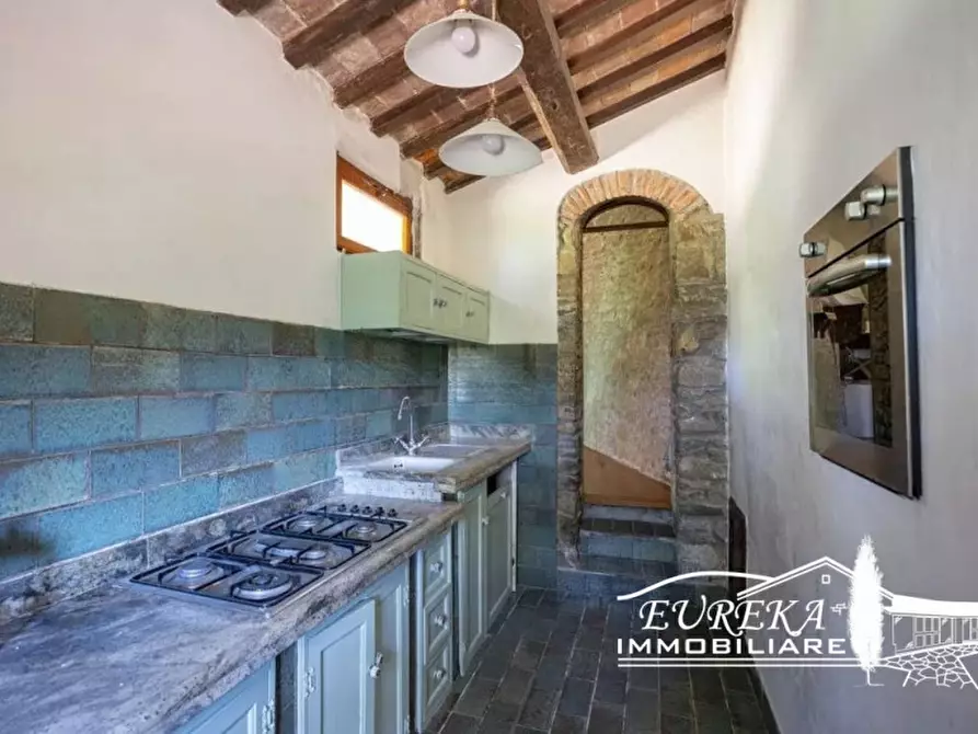 Immagine 9 di Rustico / casale in vendita  in Strada dei Cappuccini a Cortona