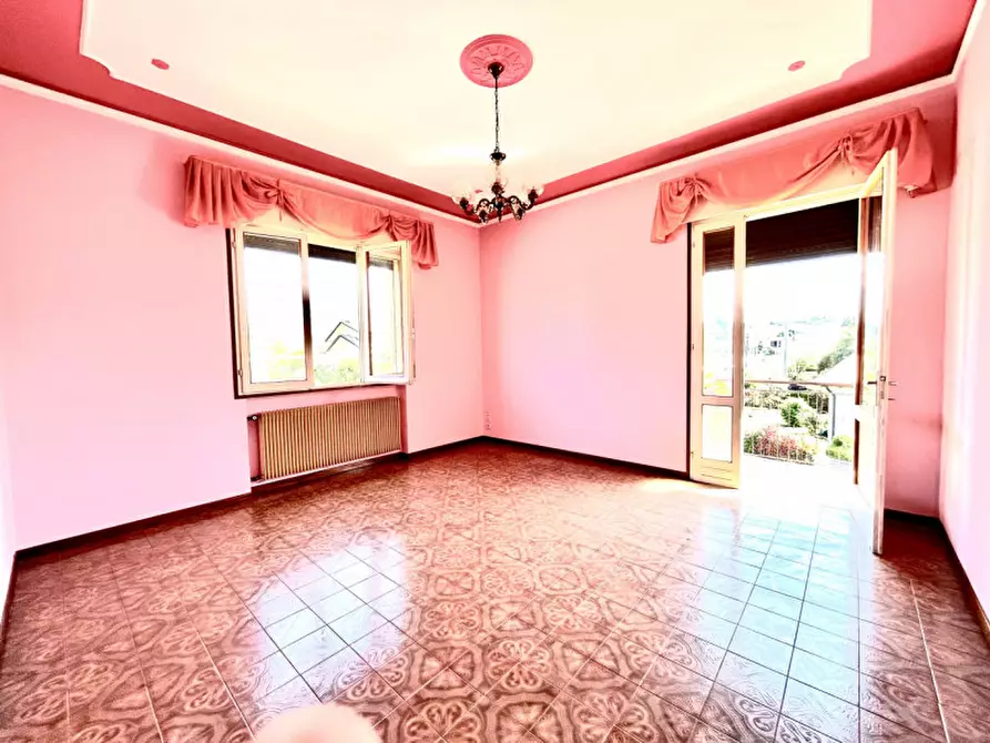 Immagine 4 di Appartamento in vendita  in Via Vittorio Veneto a Colle Umberto