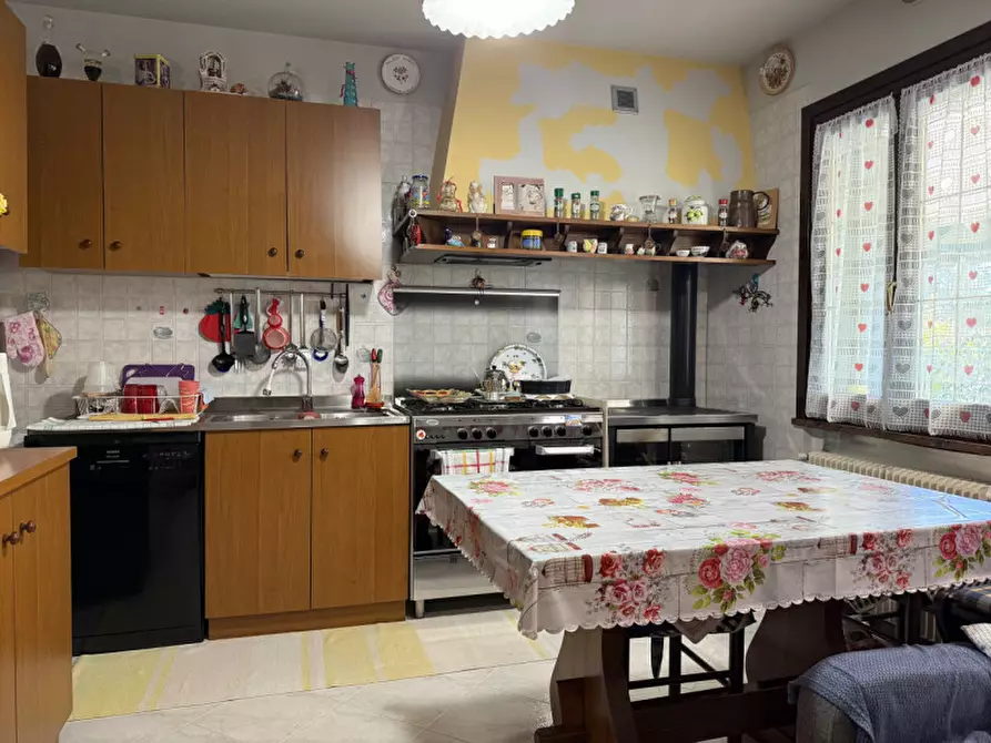 Immagine 6 di Casa indipendente in vendita  in Riviera Pompeo Molmenti 62 a Motta Di Livenza