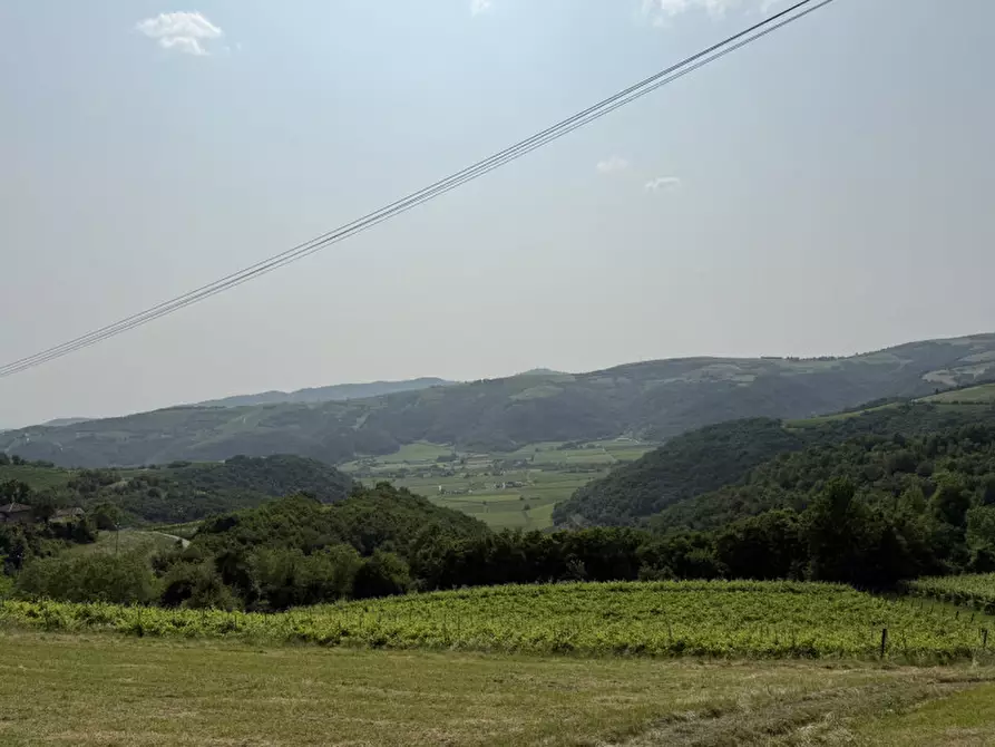Immagine 4 di Rustico / casale in vendita  a Tregnago