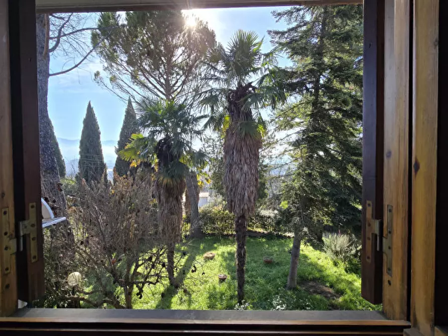 Immagine 2 di Casa bifamiliare in vendita  in Via Antonio Cederna, 16 a Terni