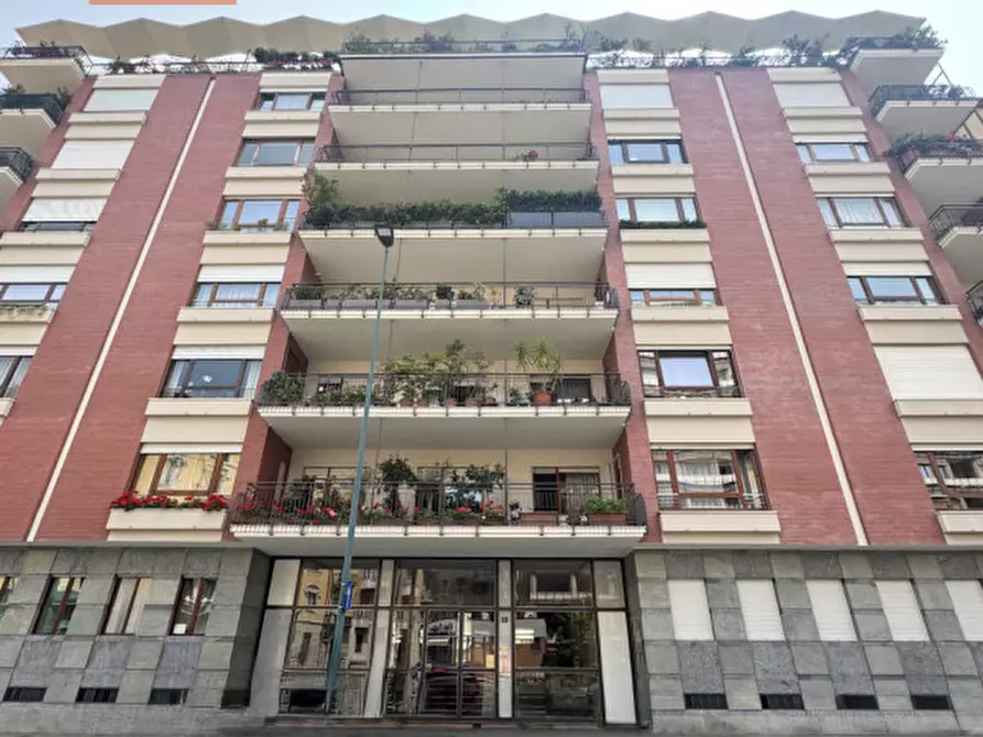 Immagine 15 di Ufficio in vendita  in Via Enrico Cialdini 19 a Torino