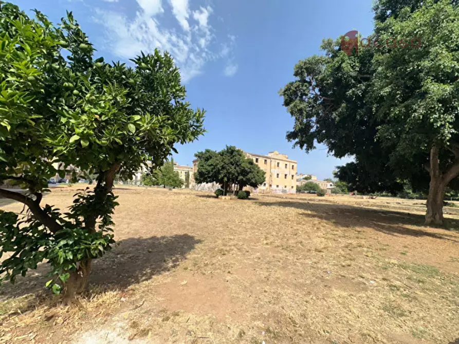 Immagine 19 di Negozio in vendita  in Via Castrofilippo 47 a Palermo