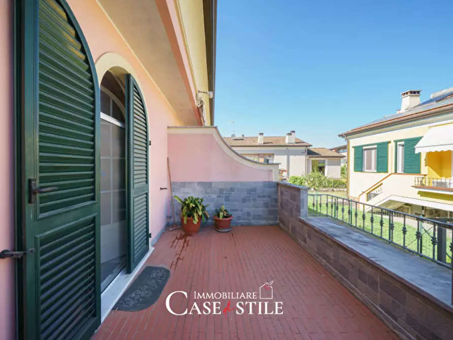 Immagine 6 di Villetta a schiera in vendita  a Sarzana