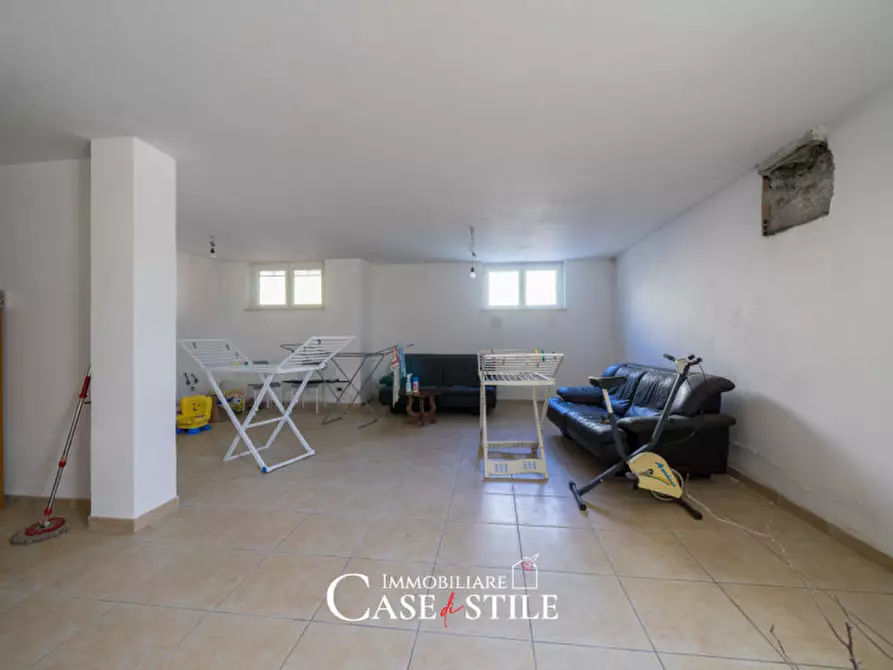 Immagine 23 di Villetta a schiera in vendita  a Sarzana