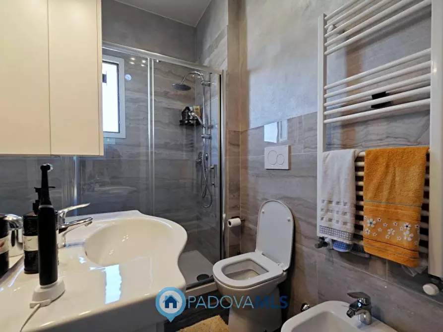 Immagine 12 di Appartamento in vendita  in Via Jacopo Riccati a Padova