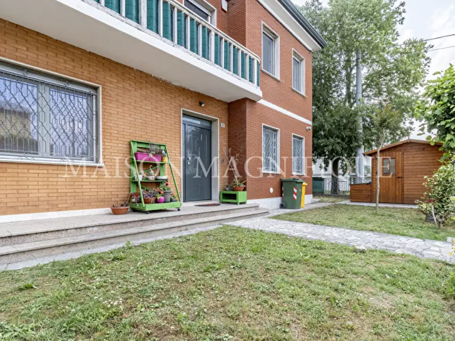 Immagine 29 di Casa bifamiliare in vendita  in Via Giacomo Matteotti a Vigarano Mainarda