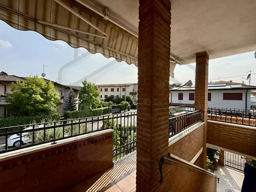 Immagine 3 di Casa bifamiliare in vendita  in Via Virgilio a Montegrotto Terme