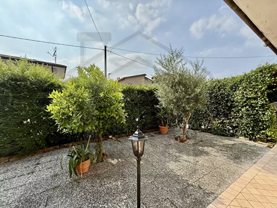 Immagine 14 di Casa bifamiliare in vendita  in Via Virgilio a Montegrotto Terme