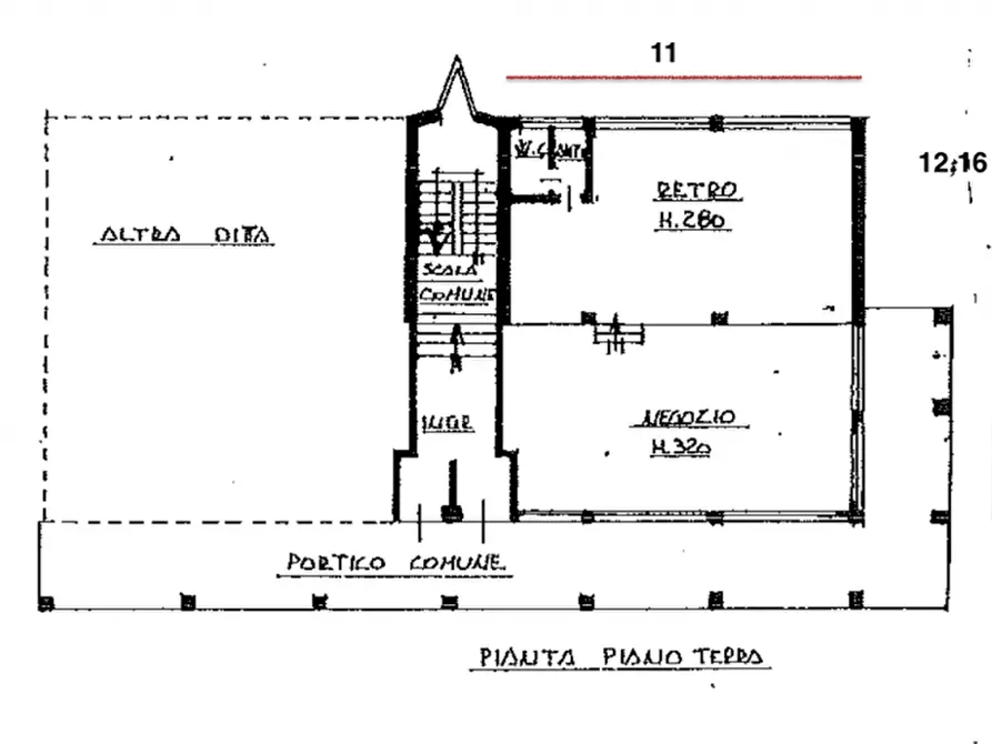 Immagine 23 di Negozio in vendita  a Dolo