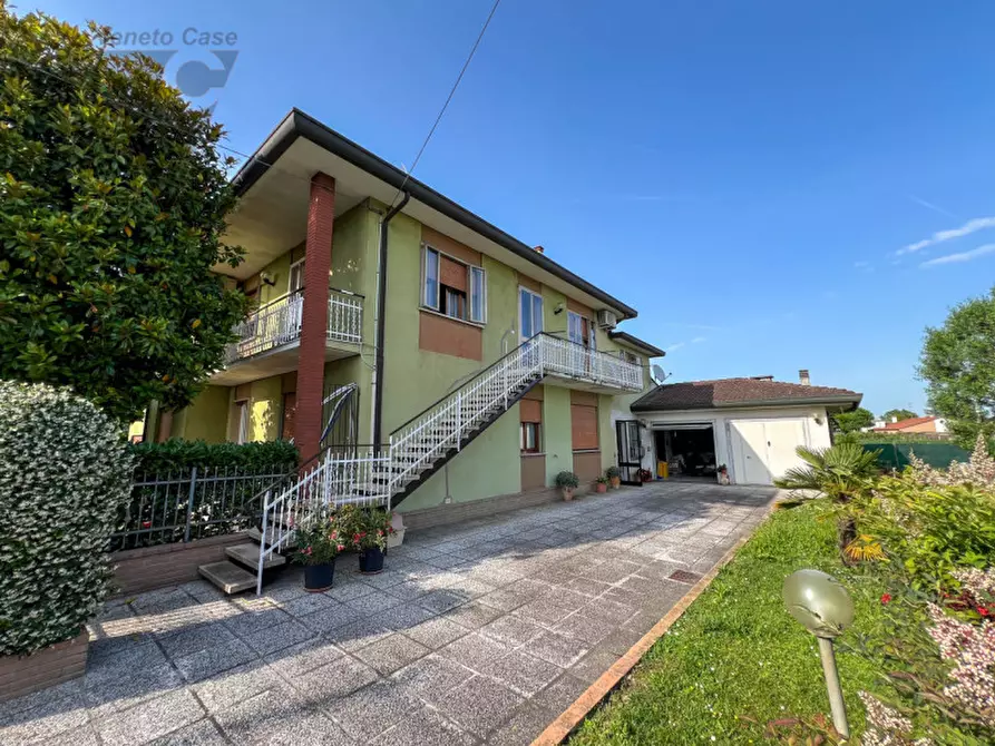 Immagine 2 di Casa bifamiliare in vendita  a Sant'angelo Di Piove Di Sacco