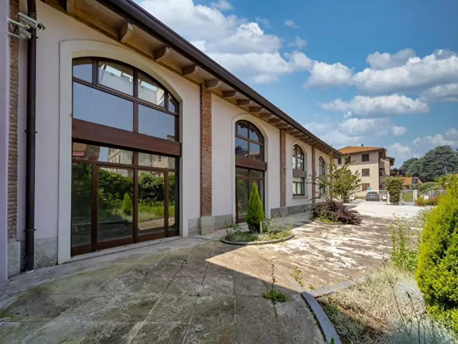 Immagine 2 di Ufficio in vendita  in Via Lauro Vezzani 3 a Bernareggio