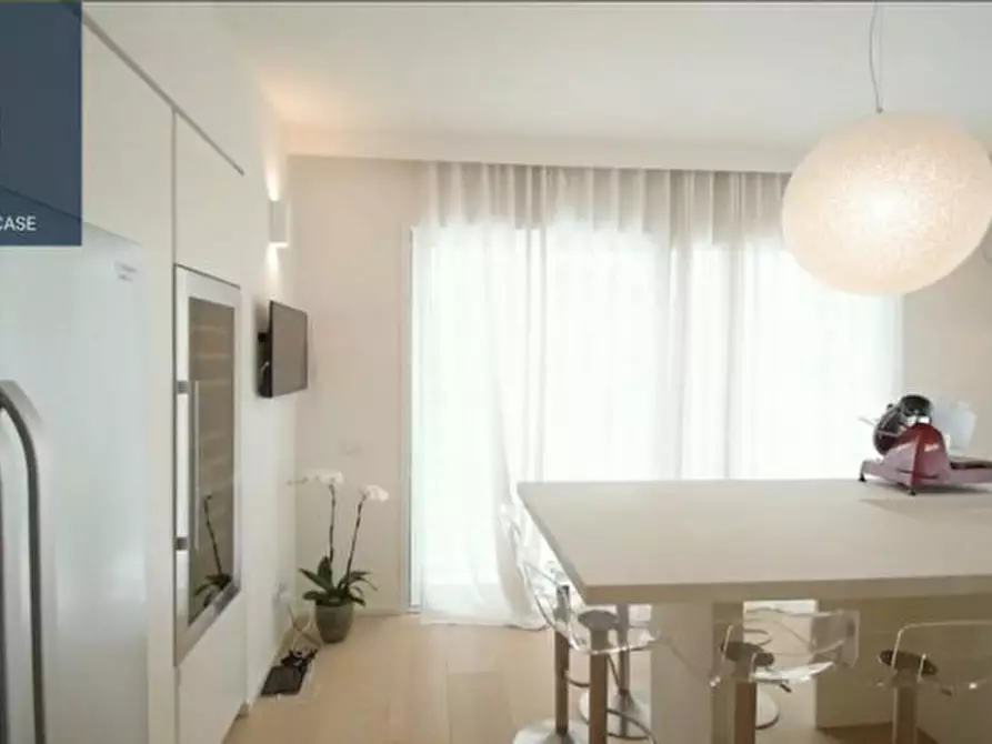 Immagine 4 di Villa in affitto  in Via Aldous Huxley a Forte Dei Marmi