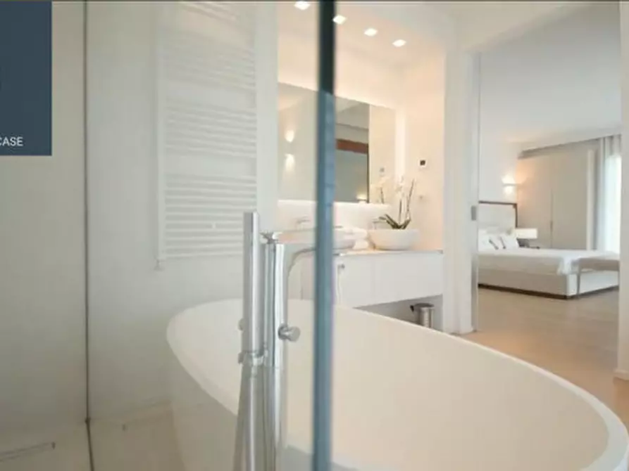 Immagine 32 di Villa in affitto  in Via Aldous Huxley a Forte Dei Marmi