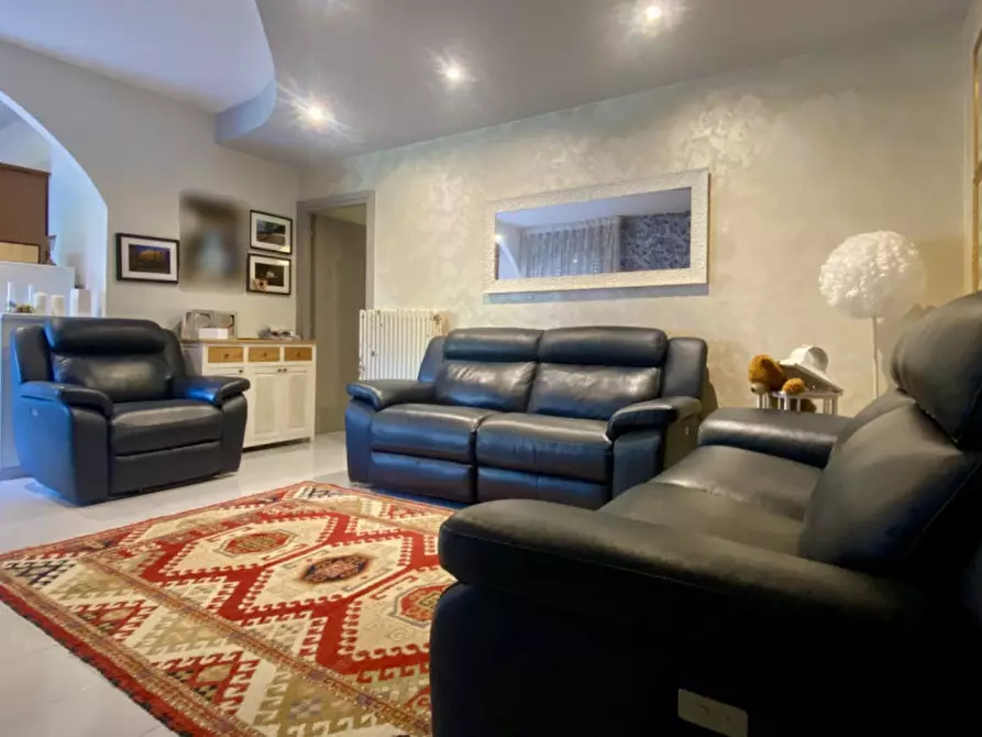 Immagine 4 di Appartamento in vendita  in Via Ferdinando Rodolfi, 17 a Costabissara