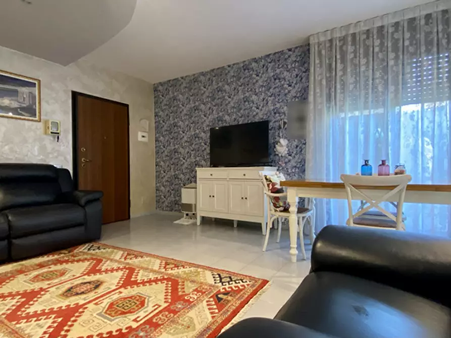 Immagine 6 di Appartamento in vendita  in Via Ferdinando Rodolfi, 17 a Costabissara