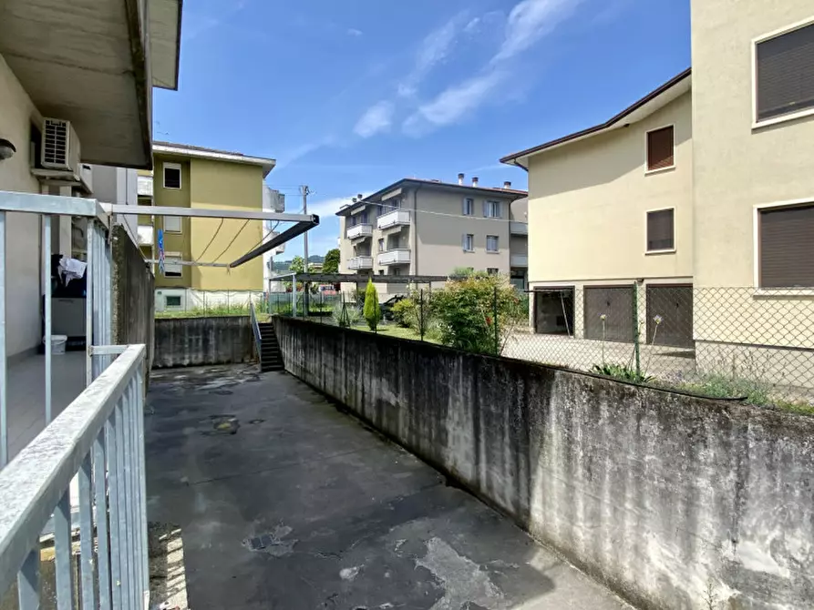 Immagine 27 di Appartamento in vendita  in Via Ferdinando Rodolfi, 17 a Costabissara