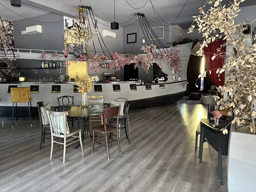 Immagine 10 di Attività commerciale in vendita  in Via Alfredo Panzini 86 a Bellaria-Igea Marina