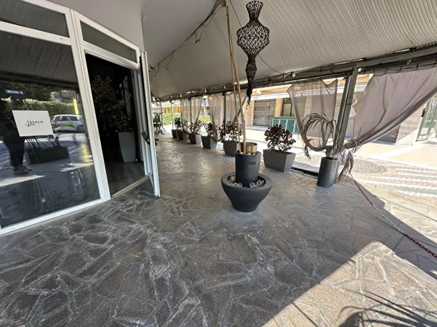 Immagine 27 di Attività commerciale in vendita  in Via Alfredo Panzini 86 a Bellaria-Igea Marina