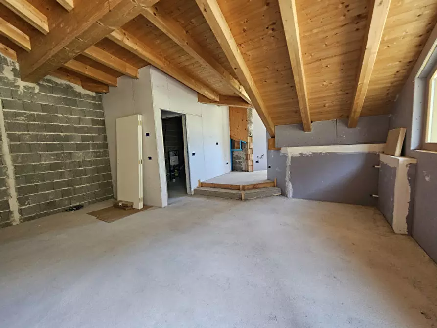 Immagine 3 di Appartamento in vendita  in Via Roma, n.64 a Pejo