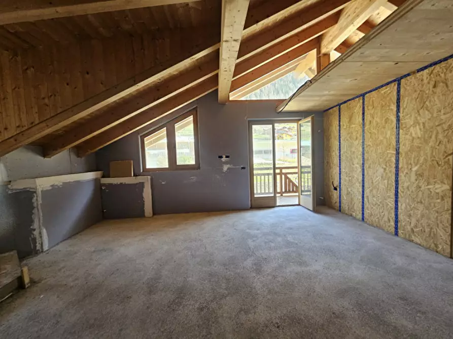 Immagine 5 di Appartamento in vendita  in Via Roma, n.64 a Pejo