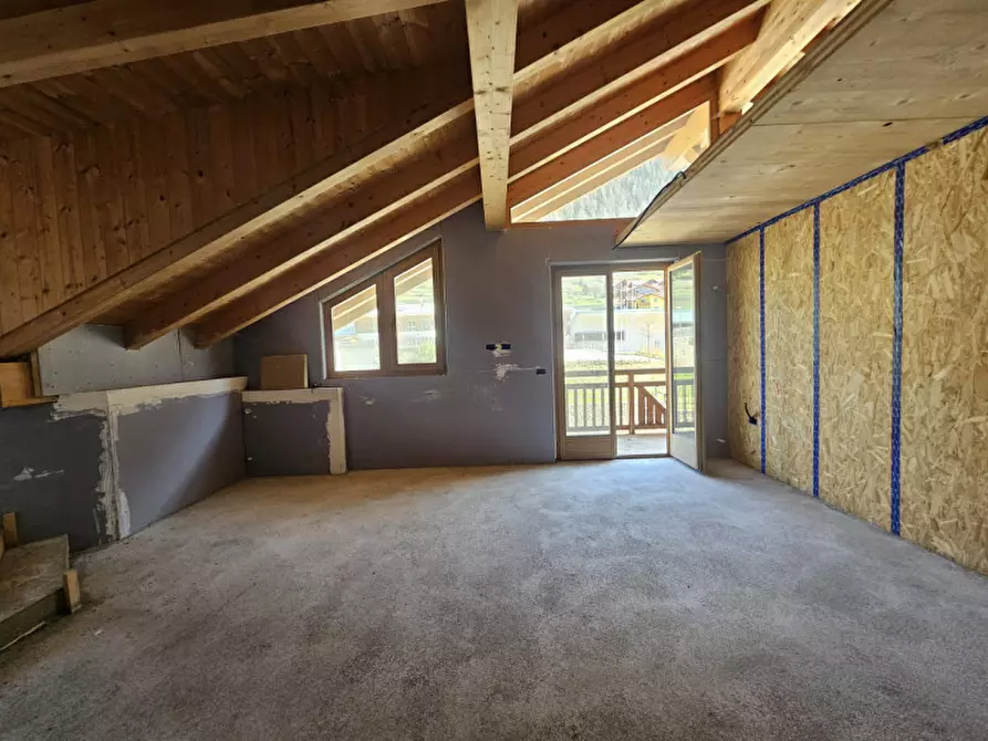 Immagine 7 di Appartamento in vendita  in Via Roma, n.64 a Pejo