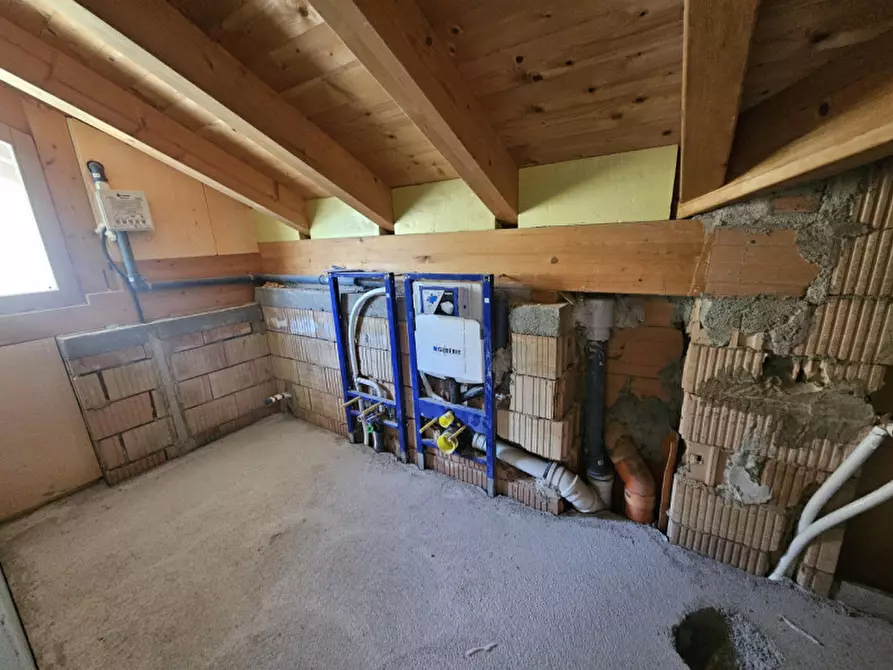 Immagine 9 di Appartamento in vendita  in Via Roma, n.64 a Pejo